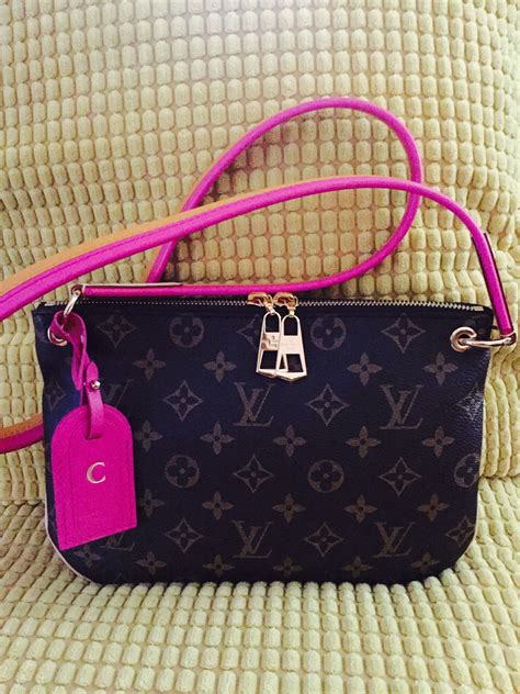 louis vuitton pink strap purse|Louis Vuitton wallet pink inside.